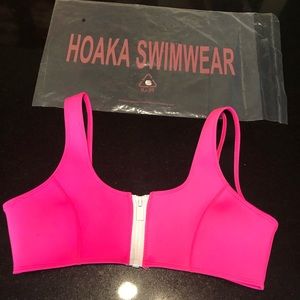 Hoaka swimsuit zip up top Medium Plus !